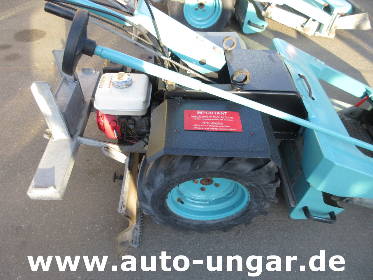 Beachtech Sweepy walk-behind Beachcleaner Strandreiniger Cribleuse de Plage - Kendaraan Kota/ Khusus: gambar 5 Beachtech Sweepy walk-behind Beachcleaner Strandreiniger Cribleuse de Plage - Kendaraan Kota/ Khusus: gambar 5