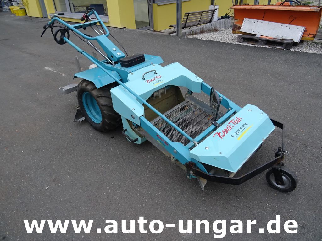 KASSBOHRER Kässbohrer BeachTech Sweepy Strandreiniger - Kendaraan Kota/ Khusus: gambar 2 KASSBOHRER Kässbohrer BeachTech Sweepy Strandreiniger - Kendaraan Kota/ Khusus: gambar 2