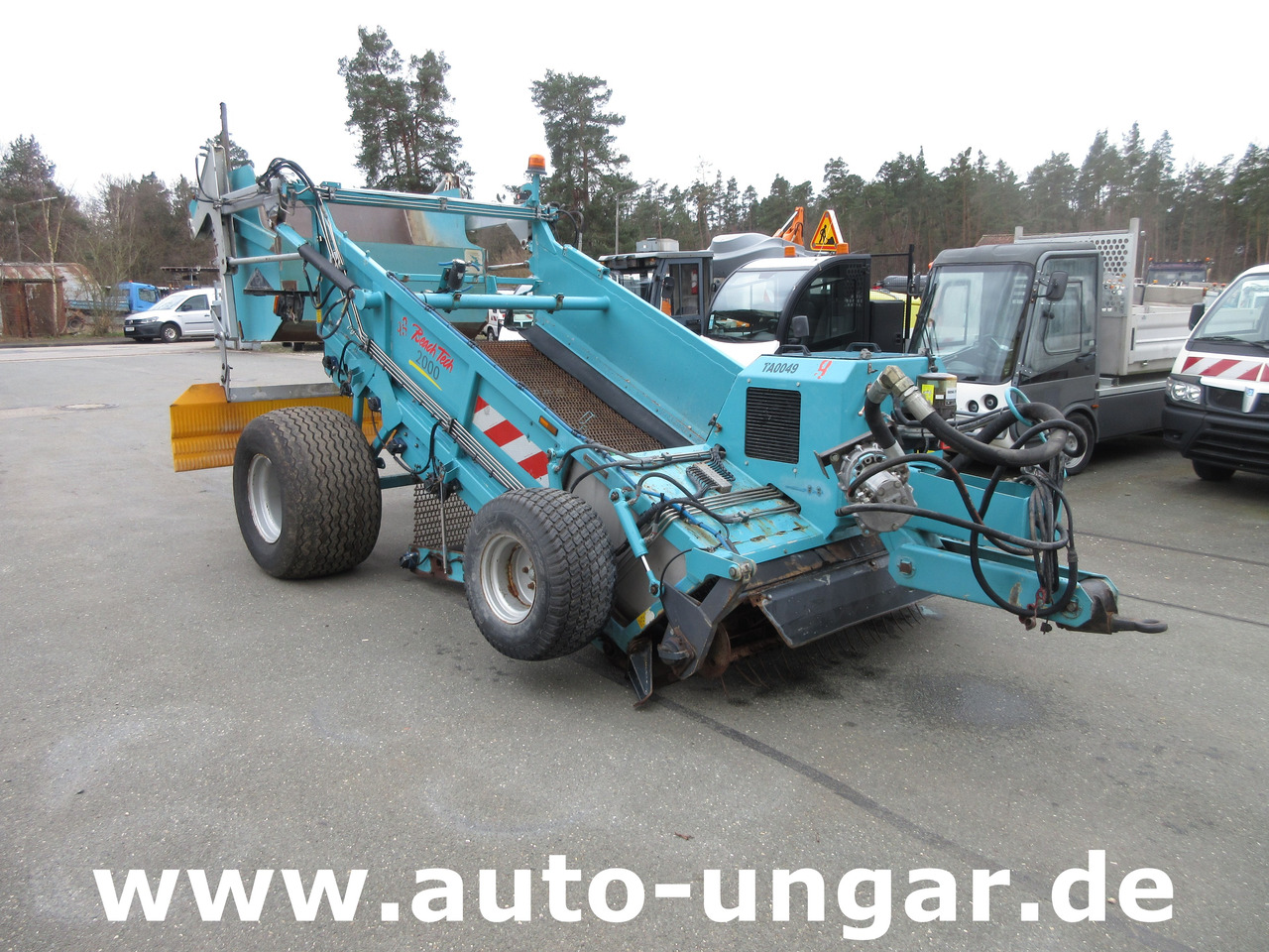 Kässbohrer BeachTech 2000 Strandreiniger Beachcleaner Nettoyeur Cribleuse de Plage - Kendaraan Kota/ Khusus: gambar 1 Kässbohrer BeachTech 2000 Strandreiniger Beachcleaner Nettoyeur Cribleuse de Plage - Kendaraan Kota/ Khusus: gambar 1