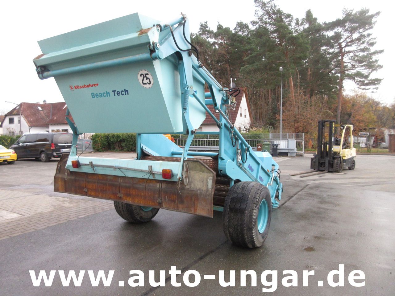 Kässbohrer BeachTech STR 2000 Cribleuse de Plage BeachCleaner Strandreiniger عمال تنظيف الشاطئ - Kendaraan Kota/ Khusus: gambar 5 Kässbohrer BeachTech STR 2000 Cribleuse de Plage BeachCleaner Strandreiniger عمال تنظيف الشاطئ - Kendaraan Kota/ Khusus: gambar 5