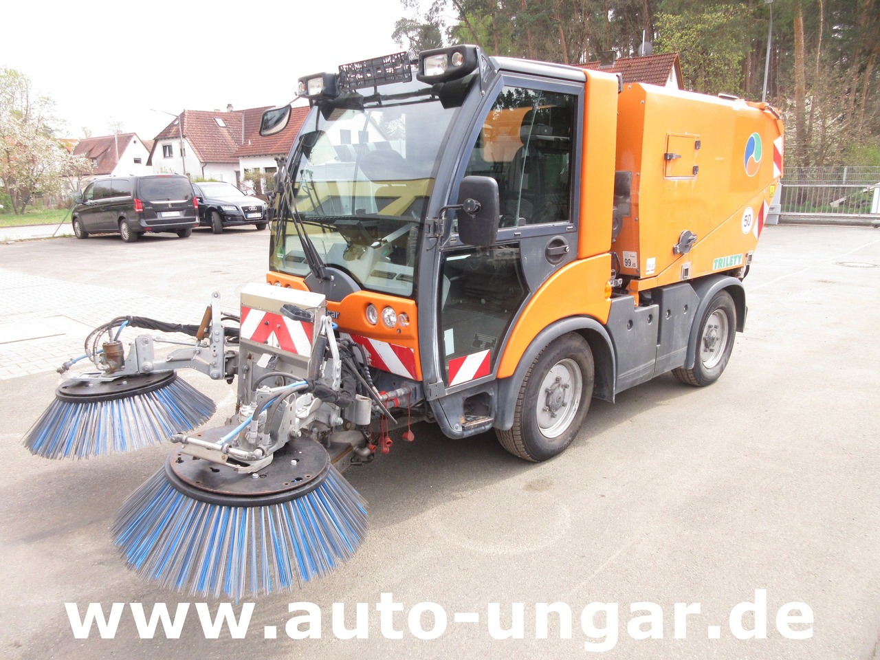 Multicar Tremo X56 4x4 Euro 5 Bj. 2015 Trilety TXK Kehr-Aufbau Motorschaden - Kendaraan Kota/ Khusus: gambar 3 Multicar Tremo X56 4x4 Euro 5 Bj. 2015 Trilety TXK Kehr-Aufbau Motorschaden - Kendaraan Kota/ Khusus: gambar 3