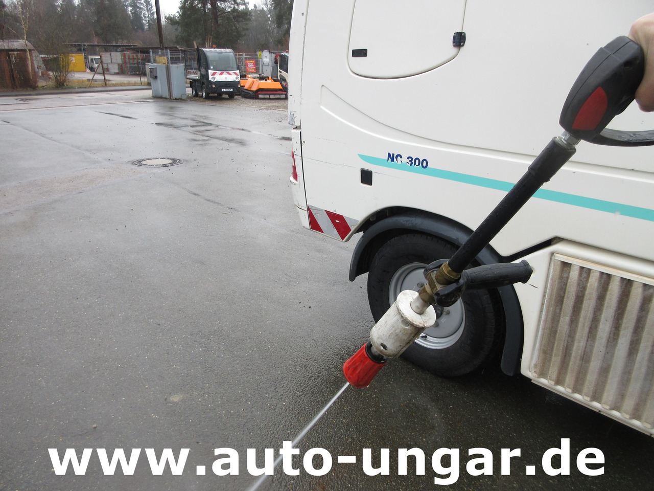 Multicar Tremo X56 4x4x4 CMAR NC300 Schwemmfahrzeug Bj. 2014 EU5 Hochdruck - Kendaraan Kota/ Khusus: gambar 2 Multicar Tremo X56 4x4x4 CMAR NC300 Schwemmfahrzeug Bj. 2014 EU5 Hochdruck - Kendaraan Kota/ Khusus: gambar 2