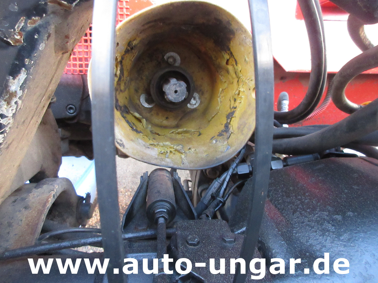 Reform Metrac H7S MOTORSCHADEN Bj. 2004 Front- & Heckzapfwelle Fronthydraulik - Traktor: gambar 4 Reform Metrac H7S MOTORSCHADEN Bj. 2004 Front- & Heckzapfwelle Fronthydraulik - Traktor: gambar 4