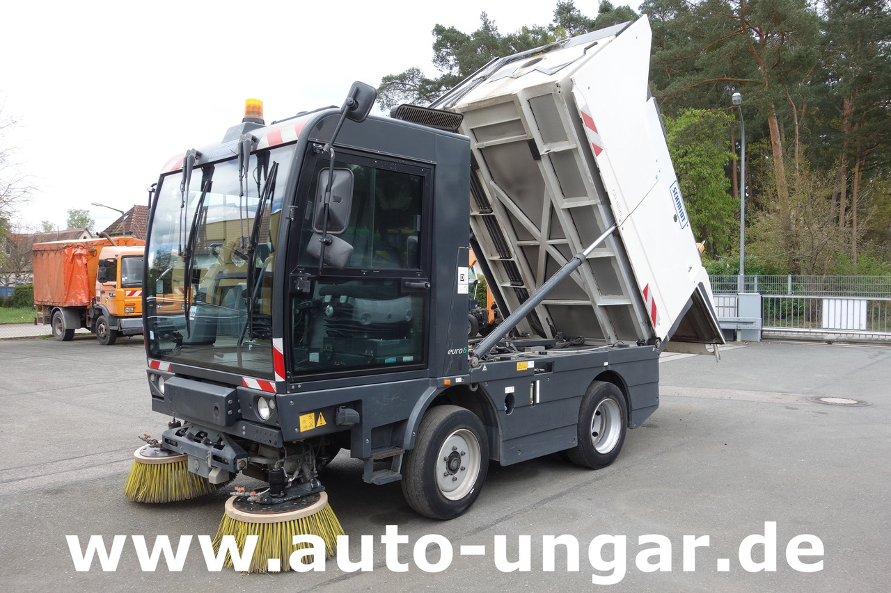 SCHMIDT Cleango 500 EURO 6 Baujahr 2017 Kehrmaschine Straßenkehrmaschine - Penyapu jalan: gambar 3 SCHMIDT Cleango 500 EURO 6 Baujahr 2017 Kehrmaschine Straßenkehrmaschine - Penyapu jalan: gambar 3