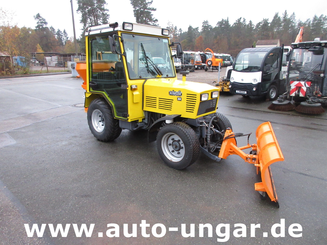 Schanzlin 304 Diesel 4x4 Winterdienst Pflug & Streuer 2-Sitzer Zapfwelle - Traktor kota: gambar 2 Schanzlin 304 Diesel 4x4 Winterdienst Pflug & Streuer 2-Sitzer Zapfwelle - Traktor kota: gambar 2