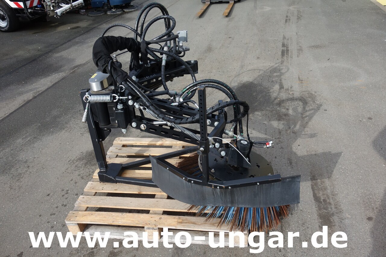 Schmidt Nilfisk 3. Besen für City Ranger Jungo Jet 3500 Multigo - Sapu untuk Kendaraan Kota/ Khusus: gambar 1 Schmidt Nilfisk 3. Besen für City Ranger Jungo Jet 3500 Multigo - Sapu untuk Kendaraan Kota/ Khusus: gambar 1