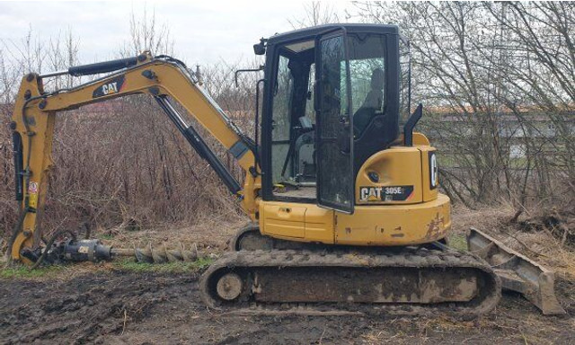 Caterpillar 305 E2 +drill - Ekskavator mini: gambar 1 Caterpillar 305 E2 +drill - Ekskavator mini: gambar 1