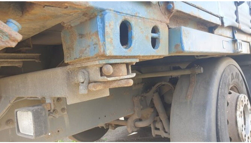 DAF 6x2 FX105.460 BDF 7.2m Kogel retarder automat - Truk dengan terpal samping: gambar 5 DAF 6x2 FX105.460 BDF 7.2m Kogel retarder automat - Truk dengan terpal samping: gambar 5