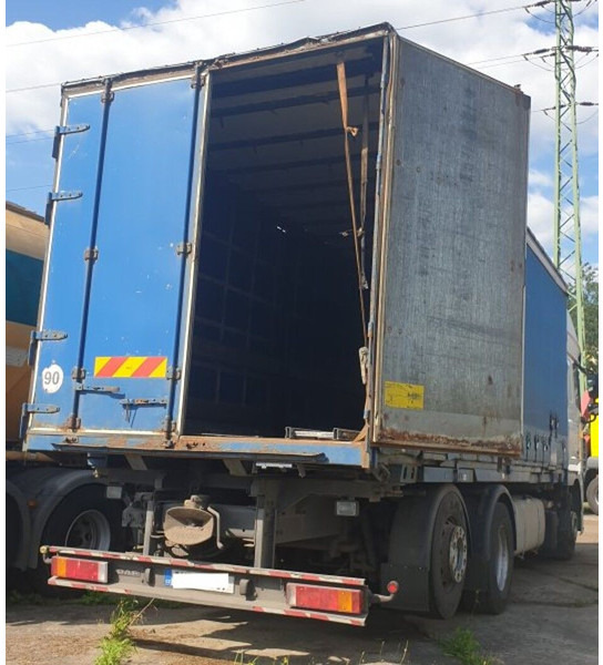DAF 6x2 FX105.460 BDF 7.2m Kogel retarder automat - Truk dengan terpal samping: gambar 3 DAF 6x2 FX105.460 BDF 7.2m Kogel retarder automat - Truk dengan terpal samping: gambar 3