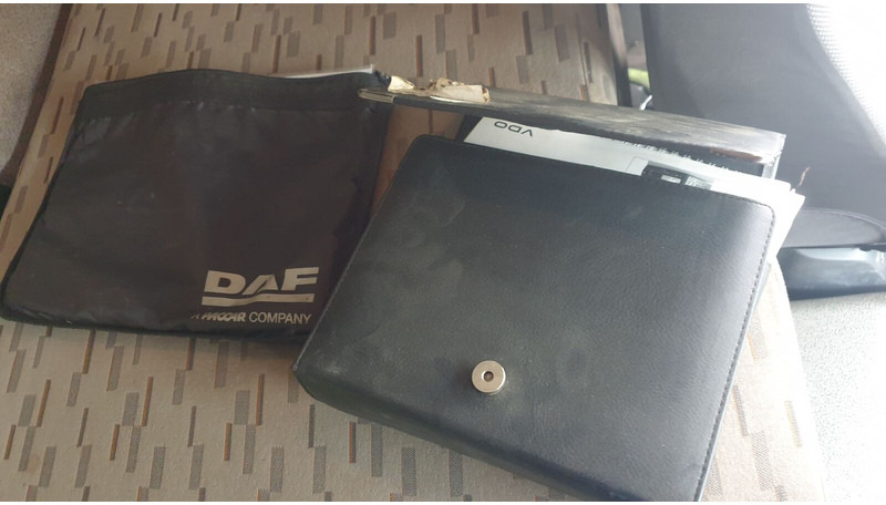 Leasing DAF 6x4 CF510 33/26t +HIAB Loglift 135 ZT94 +Umikov PP3 DAF 6x4 CF510 33/26t +HIAB Loglift 135 ZT94 +Umikov PP3: gambar 7