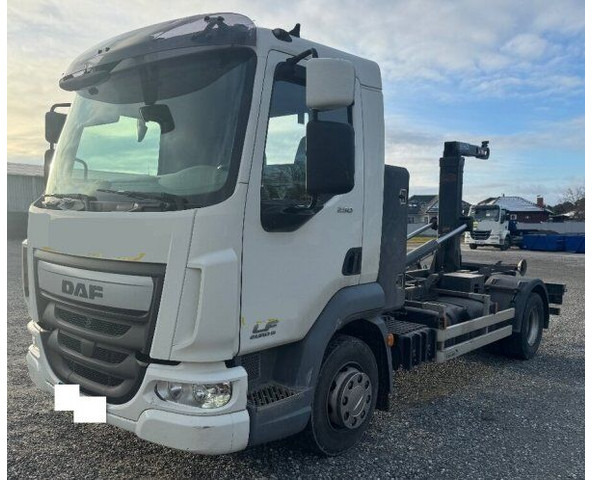 DAF LF250 FA - Hook lift: gambar 4 DAF LF250 FA - Hook lift: gambar 4