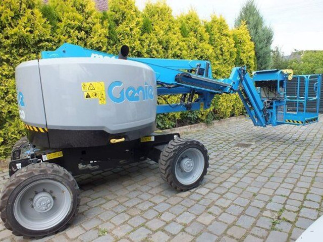 Genie top! Z45 XC diesel 4x4 * 15.86m/454kg - Boom artikulasi: gambar 2 Genie top! Z45 XC diesel 4x4 * 15.86m/454kg - Boom artikulasi: gambar 2