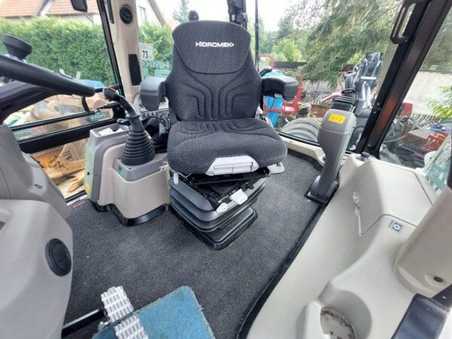 Hidromek HMK 102 B - Backhoe loader: gambar 3 Hidromek HMK 102 B - Backhoe loader: gambar 3