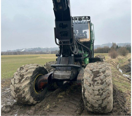 John Deere 1470E 6W +(2016) H415 - Peralatan pemanen: gambar 3 John Deere 1470E 6W +(2016) H415 - Peralatan pemanen: gambar 3