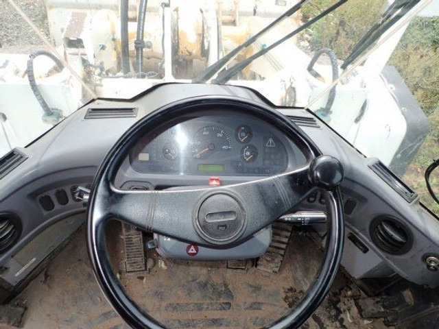 Wheel loader Komatsu WA 380-6: gambar 10