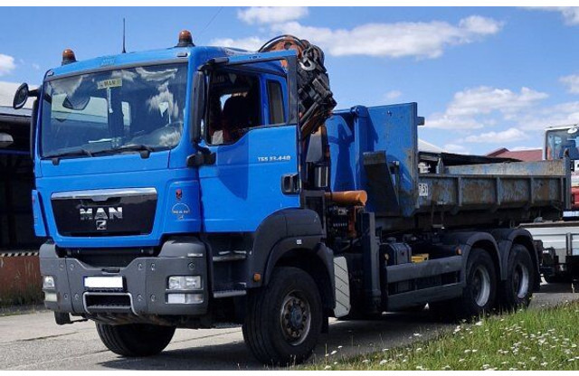 MAN TGS 33.440 +Terex-Atlas 240 - Truk jungkit, Truk derek: gambar 1 MAN TGS 33.440 +Terex-Atlas 240 - Truk jungkit, Truk derek: gambar 1