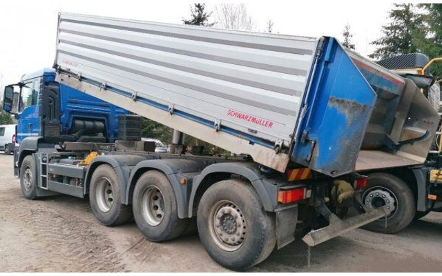 MAN TGS 35.440 EUR6 tridem 8x4 - Truk jungkit: gambar 2 MAN TGS 35.440 EUR6 tridem 8x4 - Truk jungkit: gambar 2