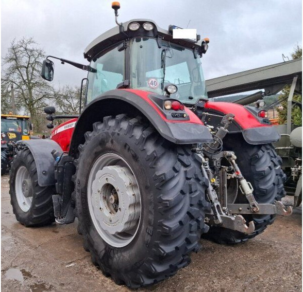 Massey Ferguson 8690 (MF) - Traktor: gambar 2 Massey Ferguson 8690 (MF) - Traktor: gambar 2
