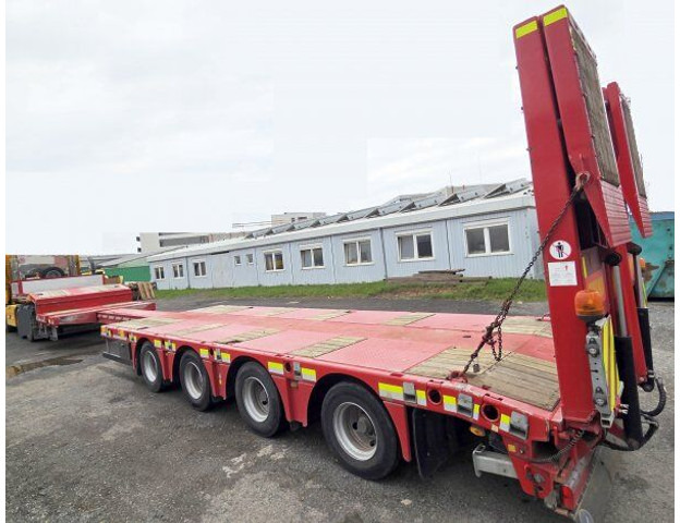 Schwarzmüller 99 F-serie - Semi-trailer low bed: gambar 1 Schwarzmüller 99 F-serie - Semi-trailer low bed: gambar 1