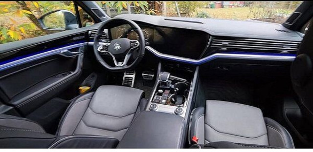 Volkswagen Touareg 3.0 TDi R-line 4-motion - Mobil: gambar 4 Volkswagen Touareg 3.0 TDi R-line 4-motion - Mobil: gambar 4