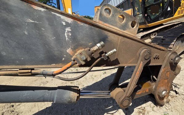 Volvo EC 210 CL - Ekskavator perayap: gambar 5 Volvo EC 210 CL - Ekskavator perayap: gambar 5