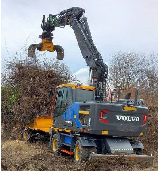 Volvo EW 160 E +(EST) Humus - Ekskavator roda: gambar 4 Volvo EW 160 E +(EST) Humus - Ekskavator roda: gambar 4