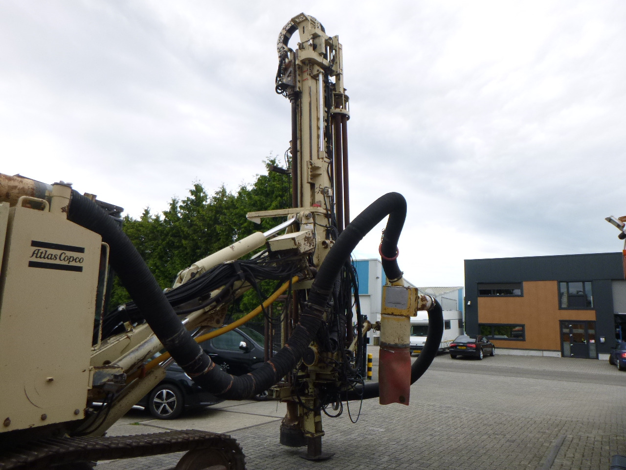 Anjungan pengeboran ATLAS COPCO CM780D: gambar 26
