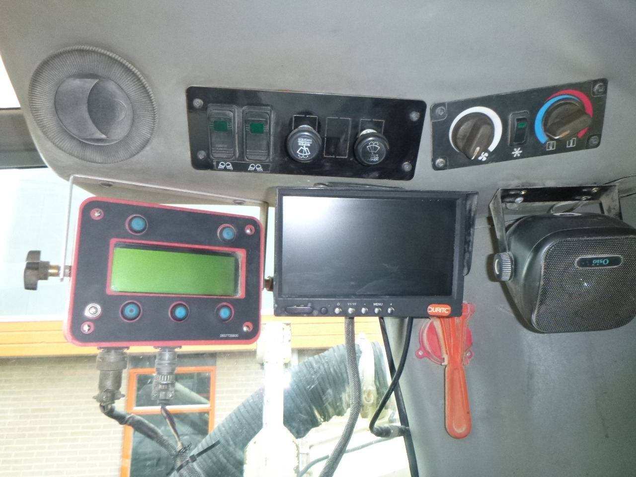 Anjungan pengeboran ATLAS COPCO CM780D: gambar 32