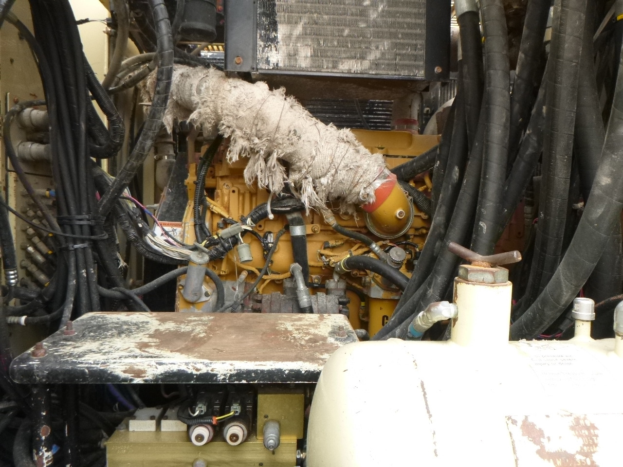 Anjungan pengeboran ATLAS COPCO CM780D: gambar 19