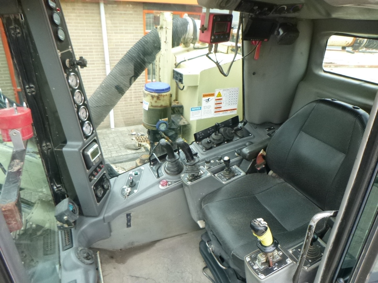 Anjungan pengeboran ATLAS COPCO CM780D: gambar 29