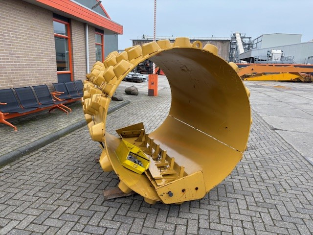 CATERPILLAR CS10/CS11/CS12/CS13 Padfoot kit - Roller jalan: gambar 3 CATERPILLAR CS10/CS11/CS12/CS13 Padfoot kit - Roller jalan: gambar 3