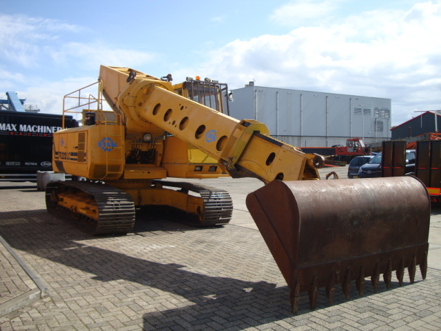 EWK TR2212LC - Ekskavator perayap: gambar 4 EWK TR2212LC - Ekskavator perayap: gambar 4