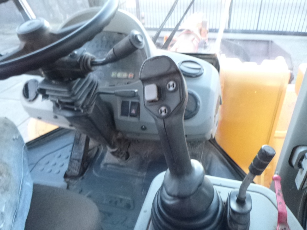 Leasing HYUNDAI HL770-7A HYUNDAI HL770-7A: gambar 19