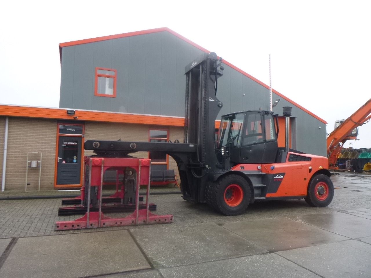 Forklift diesel LINDE H140/1200-02: gambar 6 Forklift diesel LINDE H140/1200-02: gambar 6