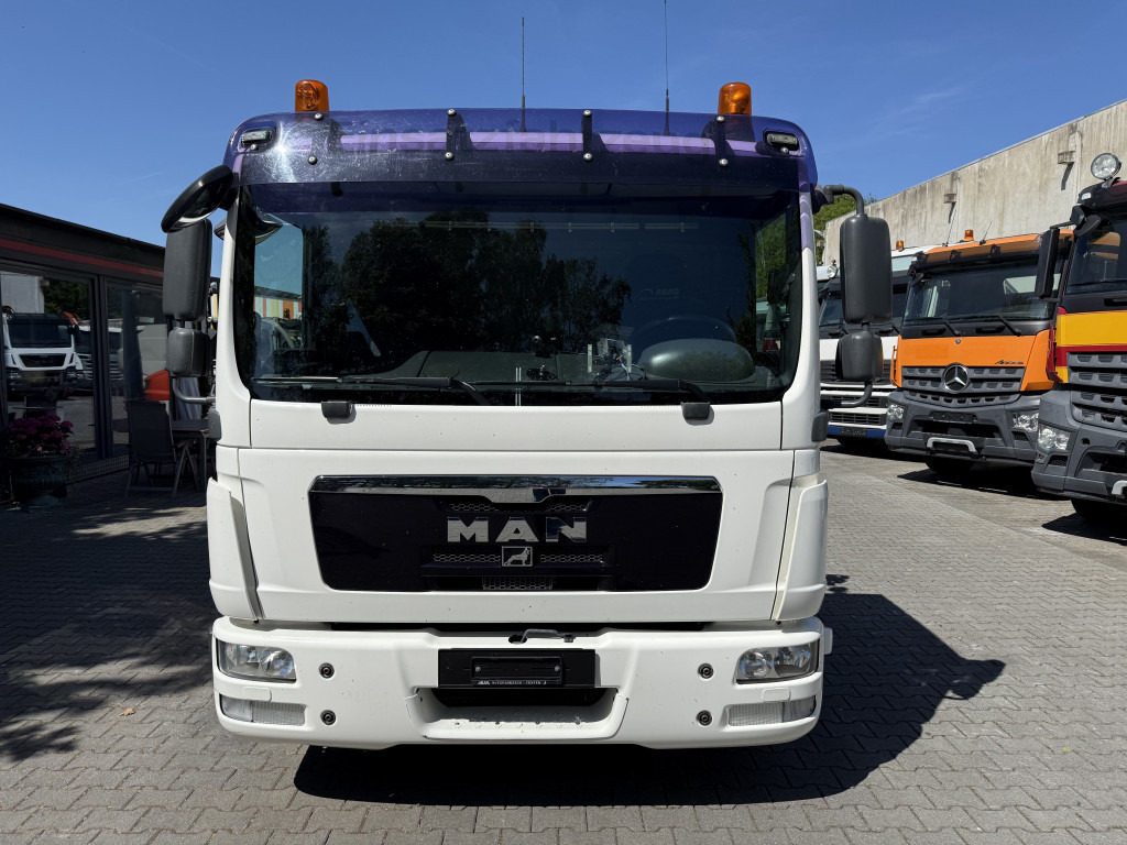 Truk flatbed, Truk derek MAN TGL 8.180 Palfinger 6501: gambar 10
