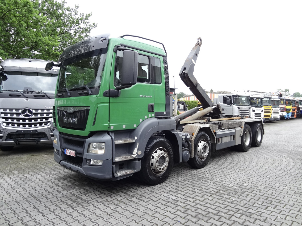 MAN TGS 35.440 8X4 BB VDL Haken - Hook lift: gambar 1 MAN TGS 35.440 8X4 BB VDL Haken - Hook lift: gambar 1