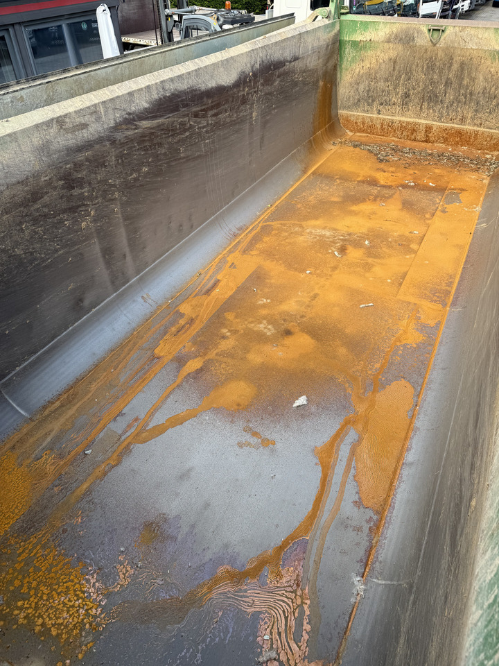 MAN TGS 50.460 10X8 - Truk jungkit: gambar 3 MAN TGS 50.460 10X8 - Truk jungkit: gambar 3