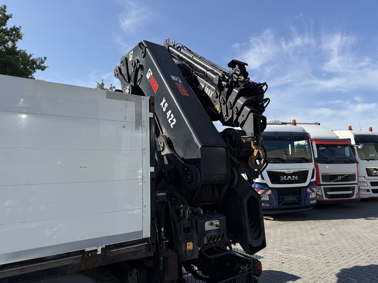 MAN TGX 26.480 6X2 Hiab 422 + Jib + Winde - Truk flatbed, Truk derek: gambar 3 MAN TGX 26.480 6X2 Hiab 422 + Jib + Winde - Truk flatbed, Truk derek: gambar 3