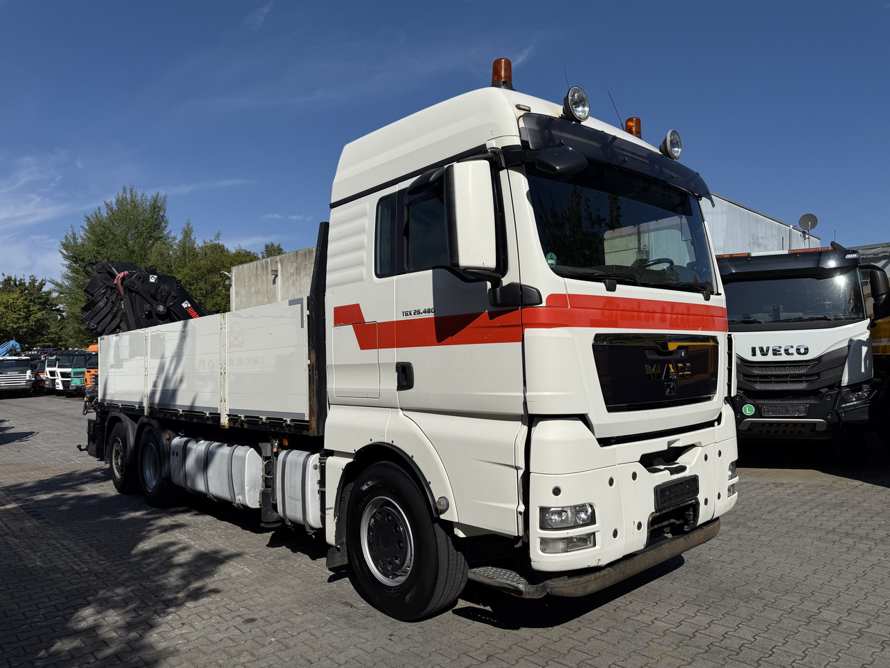 Truk flatbed, Truk derek MAN TGX 26.480 6X2 Hiab 422 + Jib + Winde: gambar 12 Truk flatbed, Truk derek MAN TGX 26.480 6X2 Hiab 422 + Jib + Winde: gambar 12