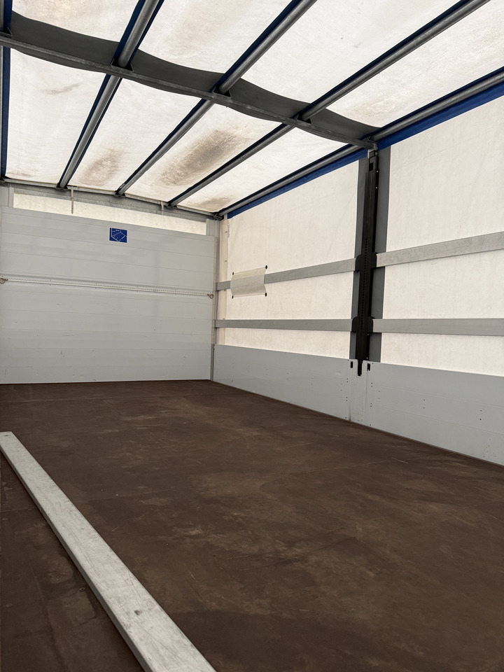 Mercedes-Benz Arocs 1827 AK 4X4 Ex-Bundeswehr - Truk flatbed: gambar 2 Mercedes-Benz Arocs 1827 AK 4X4 Ex-Bundeswehr - Truk flatbed: gambar 2