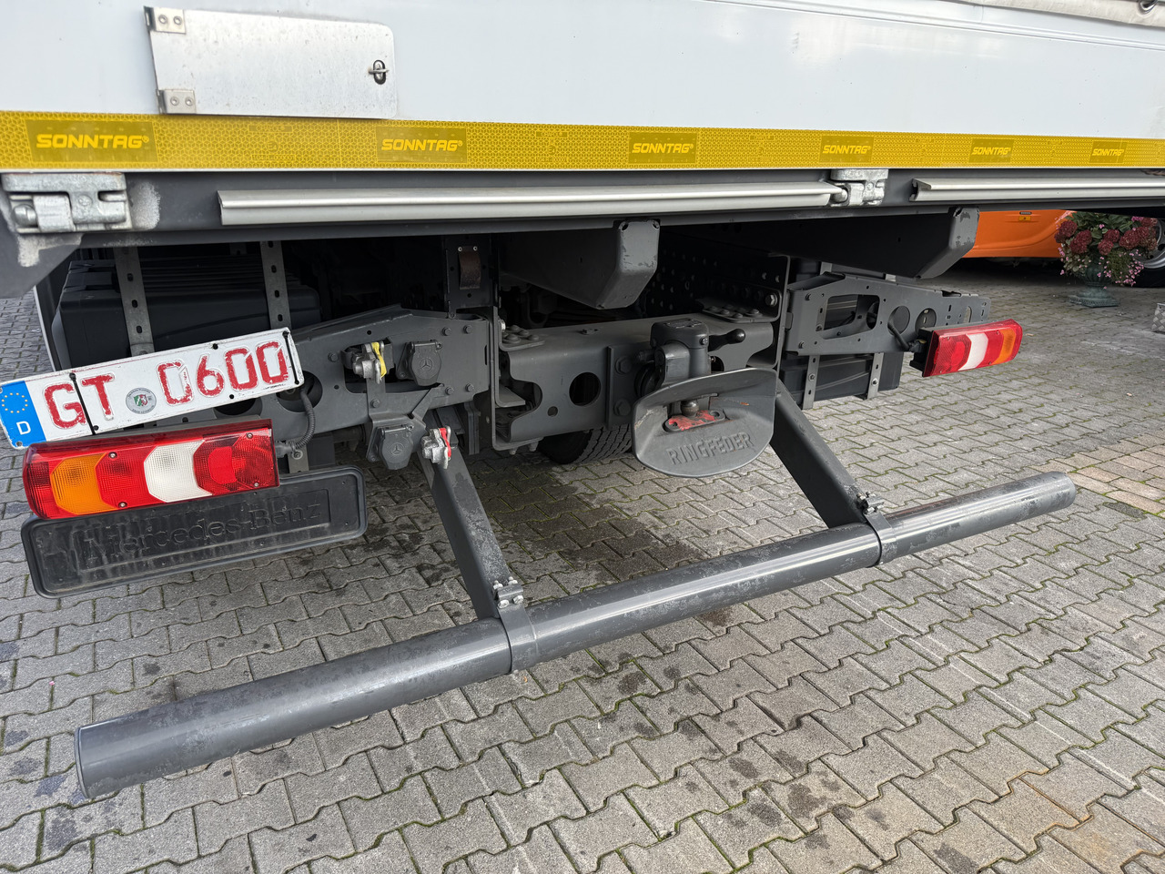 Mercedes-Benz Arocs 1827 AK 4X4 Ex- - Truk dengan terpal samping: gambar 2 Mercedes-Benz Arocs 1827 AK 4X4 Ex- - Truk dengan terpal samping: gambar 2