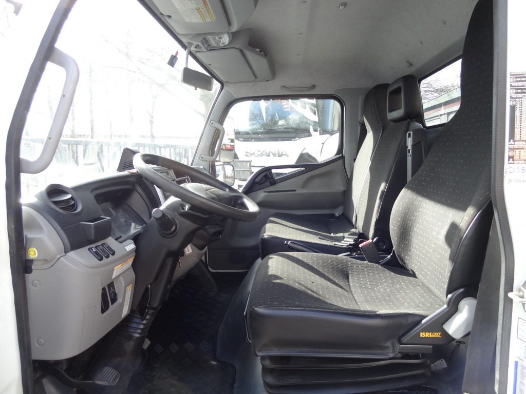 Mitsubishi Fuso 7C18 Meiller - Truk jungkit: gambar 4 Mitsubishi Fuso 7C18 Meiller - Truk jungkit: gambar 4