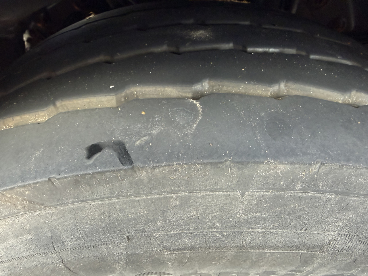 Scania P280 6X2*4 - Truk sasis: gambar 3 Scania P280 6X2*4 - Truk sasis: gambar 3