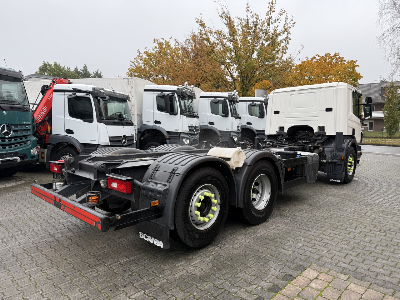 Scania P280 6X2*4 - Truk sasis: gambar 4 Scania P280 6X2*4 - Truk sasis: gambar 4