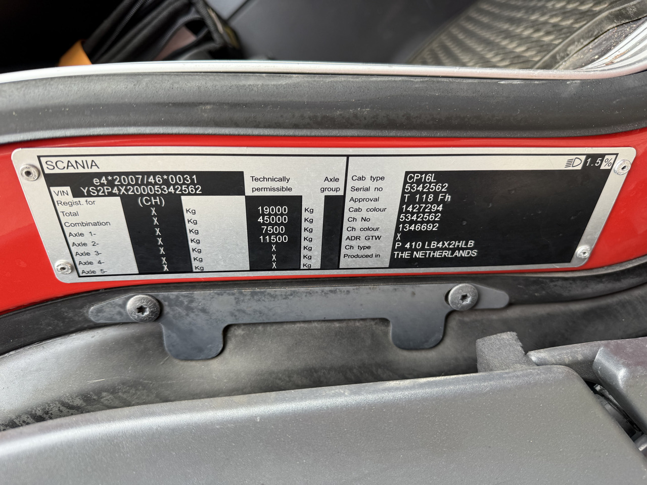 Leasing Scania P410 4X2 Palfinger PK 13001 Scania P410 4X2 Palfinger PK 13001: gambar 7 Leasing Scania P410 4X2 Palfinger PK 13001 Scania P410 4X2 Palfinger PK 13001: gambar 7