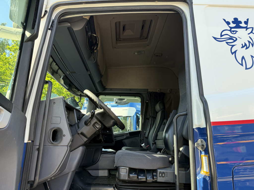 Scania R400 6X2 Kran Hiab 377-8 bis 25 Meter - Truk derek, Tractor head: gambar 5 Scania R400 6X2 Kran Hiab 377-8 bis 25 Meter - Truk derek, Tractor head: gambar 5