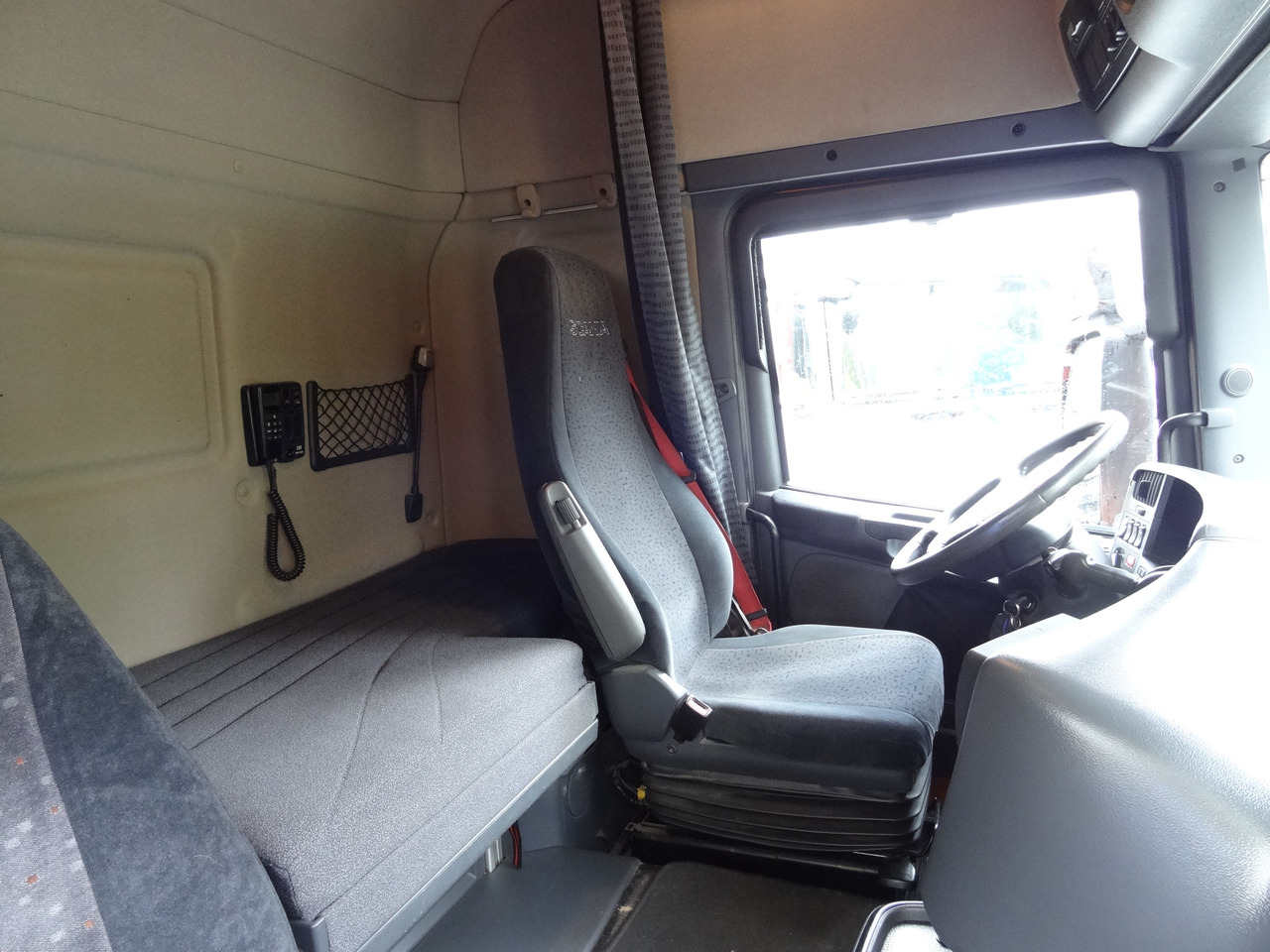 Scania R480 6X2*4 Kran Atlas 240 bis 20 Meter - Truk flatbed, Truk derek: gambar 4 Scania R480 6X2*4 Kran Atlas 240 bis 20 Meter - Truk flatbed, Truk derek: gambar 4