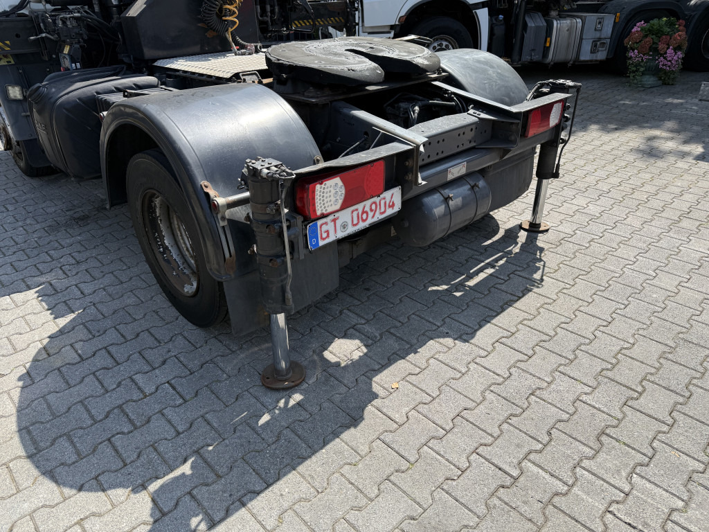 Daf LF 220.13 Kran Hiab 111 E-3 HiDuo - Tractor head: gambar 2 Daf LF 220.13 Kran Hiab 111 E-3 HiDuo - Tractor head: gambar 2