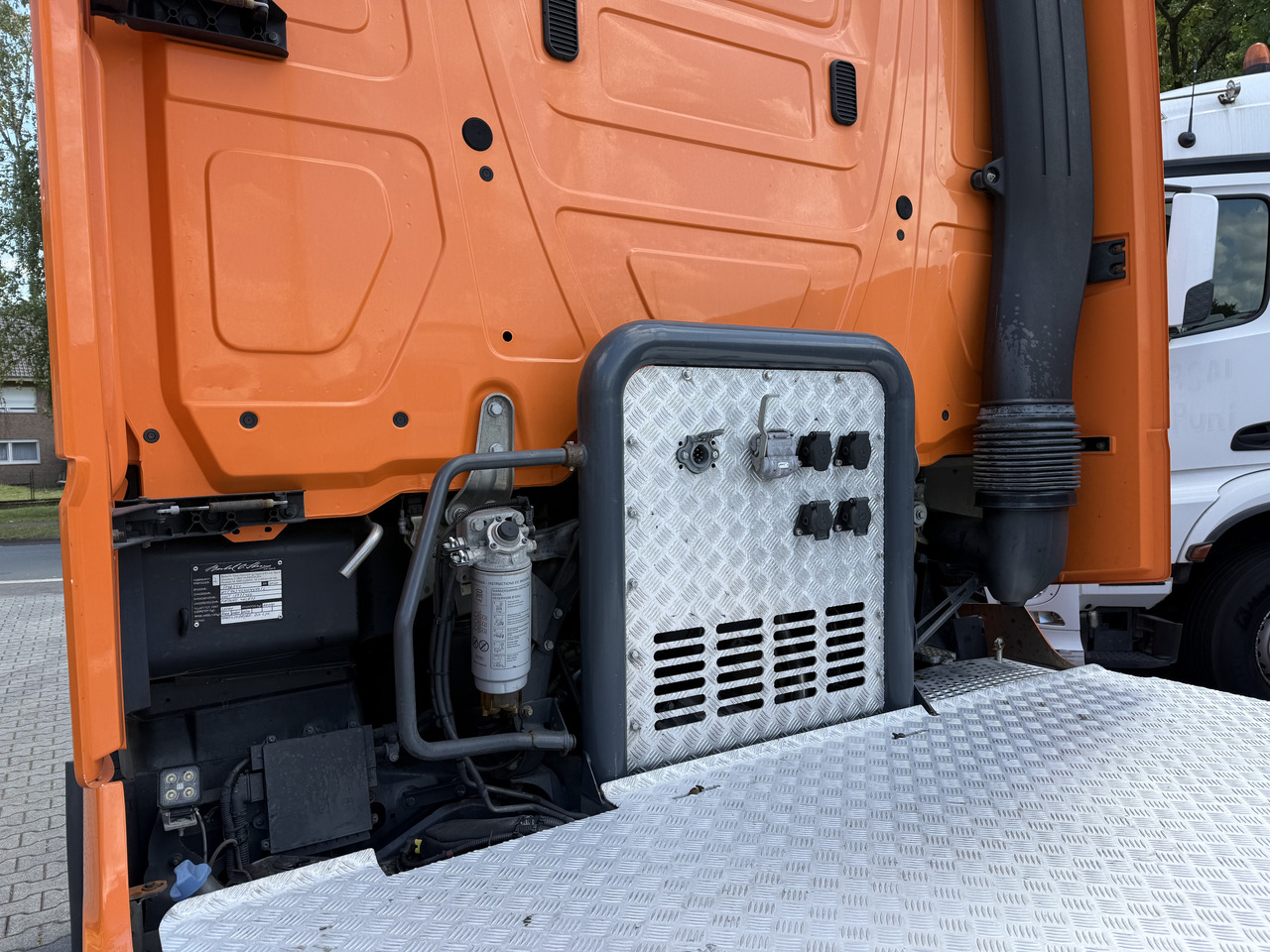 Mercedes-Benz Actros MP5 2663 6X4 Super Ausstattung - Tractor head: gambar 3 Mercedes-Benz Actros MP5 2663 6X4 Super Ausstattung - Tractor head: gambar 3