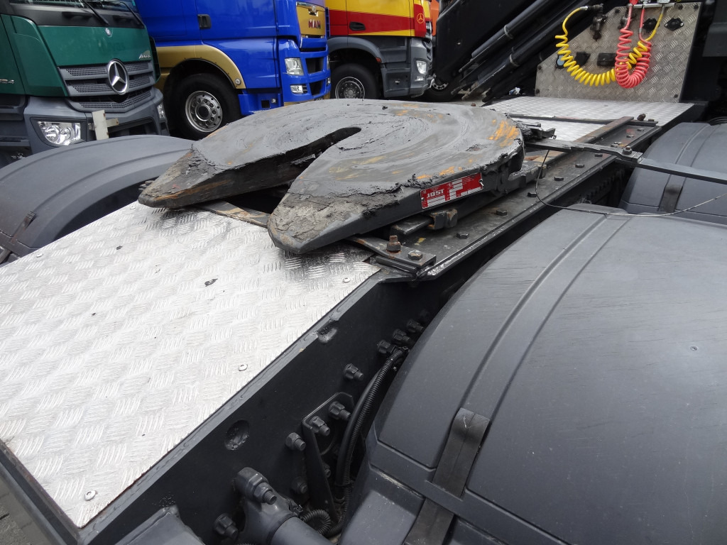 Mercedes-Benz Arocs 2648 LS 6X4 Kran Hiab X-HiPro 302 - Tractor head: gambar 5 Mercedes-Benz Arocs 2648 LS 6X4 Kran Hiab X-HiPro 302 - Tractor head: gambar 5
